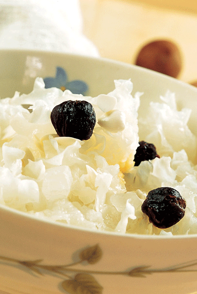 Almond Longan White Fungus